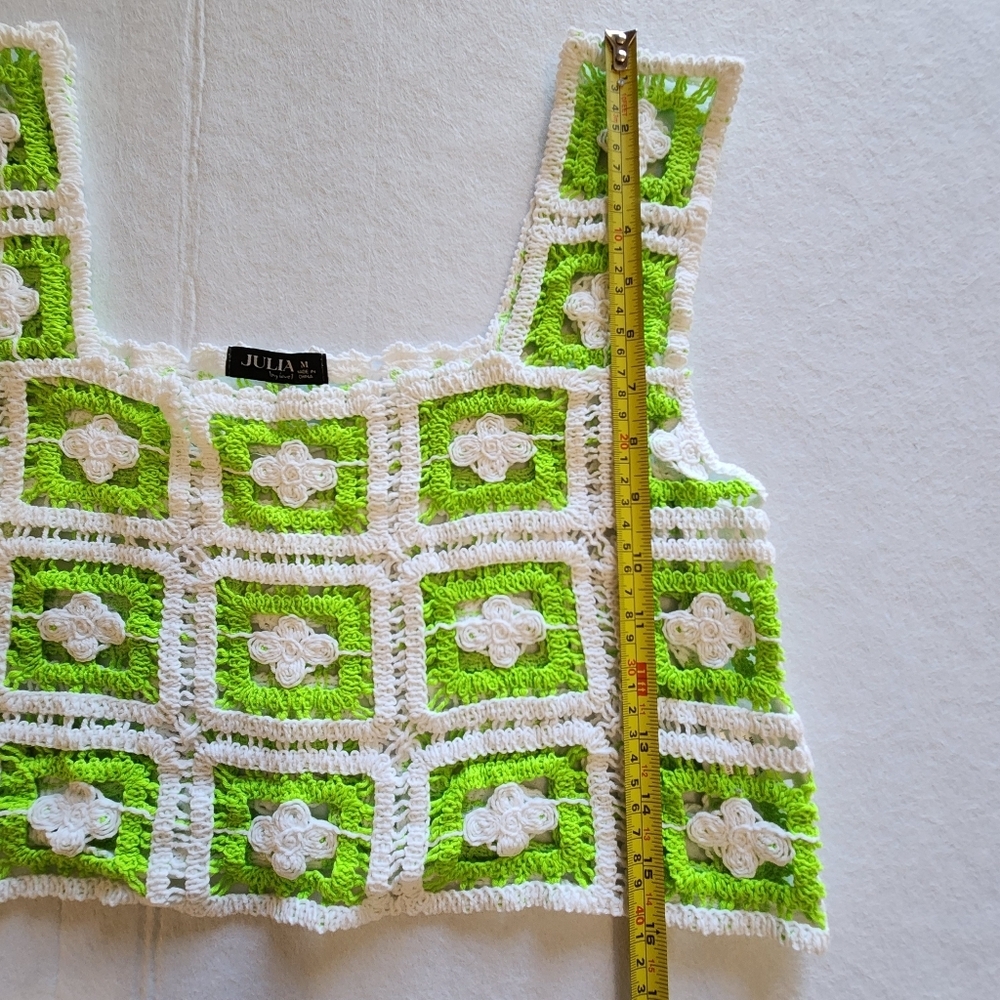 JULIA Hipster Granny Square Crochet Tank Top in Neon Green & White Size Medium - Picture 3 of 9